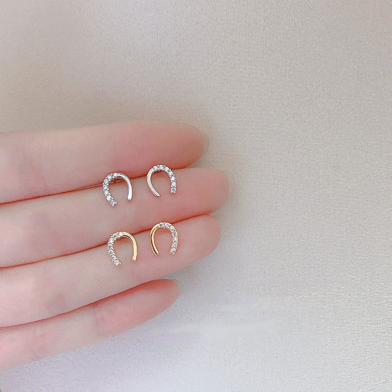 Boucles d'oreilles Fer à Cheval en Argent et Zircon – Image 5