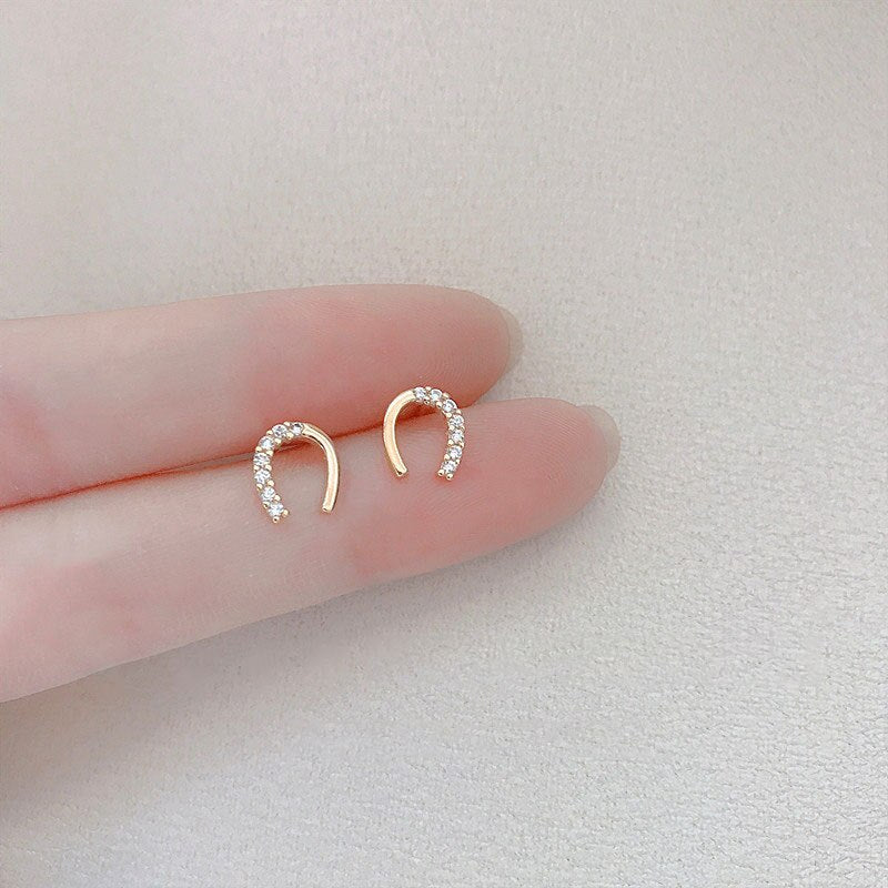 Boucles d'oreilles Fer à Cheval en Argent et Zircon – Image 3