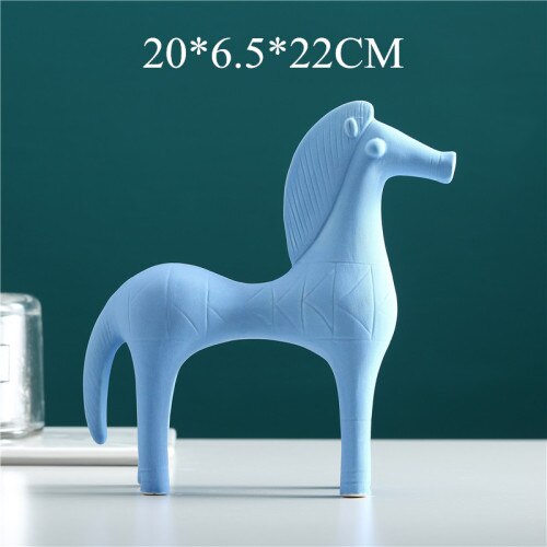 Statue Cheval abstrait coloré – Image 7