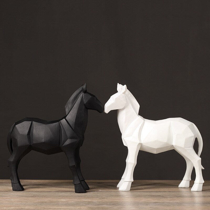 Statue Cheval Géométrie – Image 3